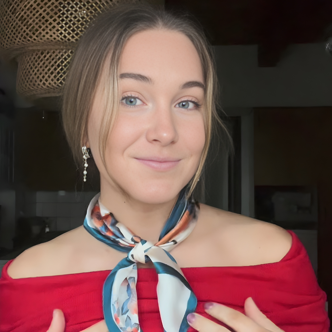 Silketørklæde I Blossom Dream I 53 cm