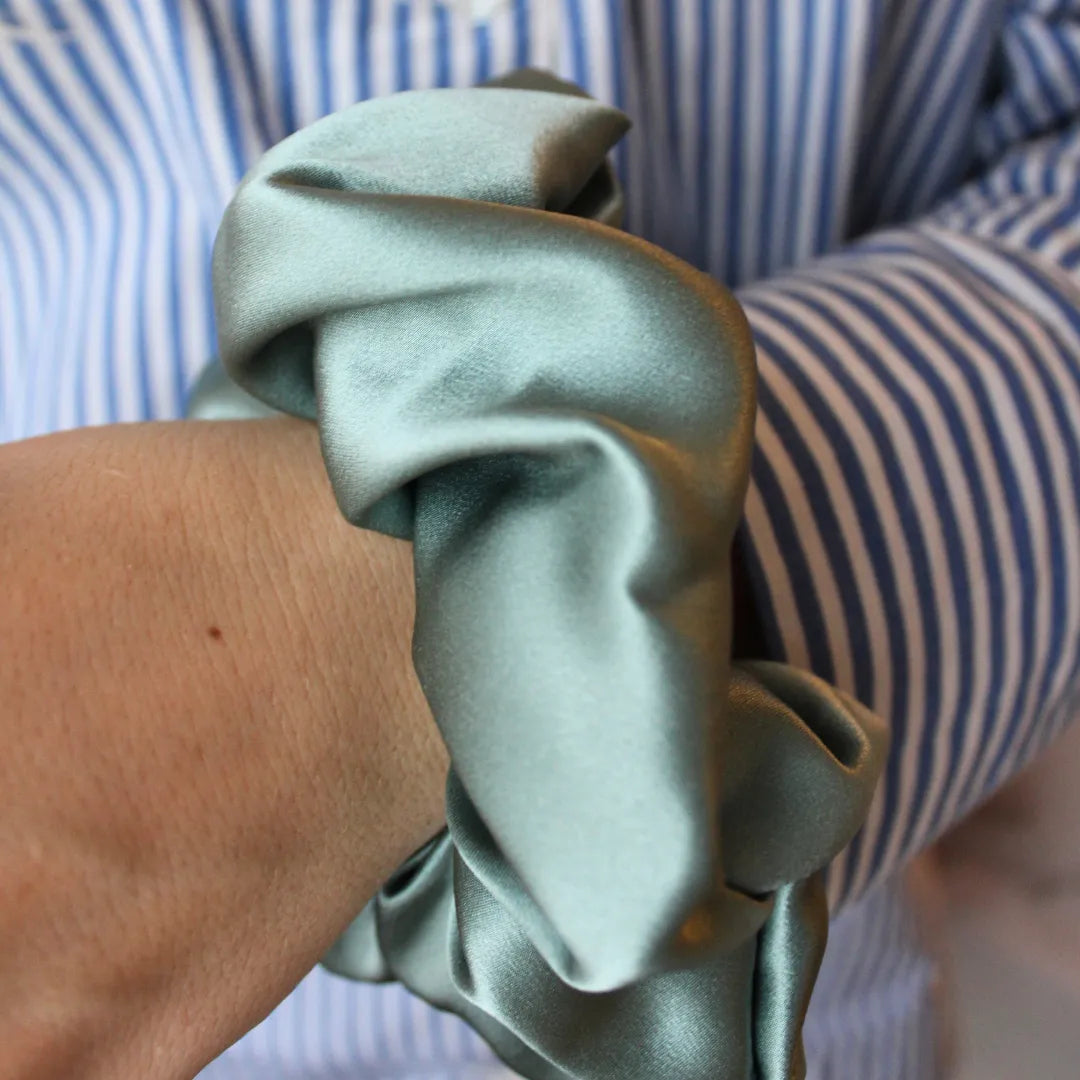 Scrunchies_i_silke.webp